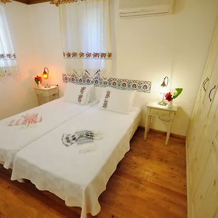 Olive Farm Of (adults Only) 2* 닷차